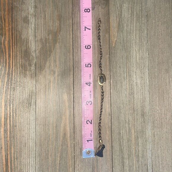 Delicate Gold/Black Bracelet - Picture 7 of 12